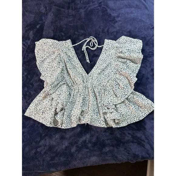 Vestique Top Blouse Size S Double Ruffle  Sleeves White Blue Floral - Picture 9 of 15